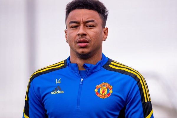 Escape the reserve! Lingard, the fragrant meat, became a target for reinforcements. Barcelona - Milan